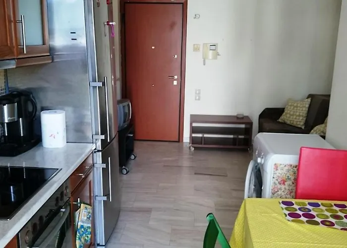 2 Very Close To Apartment